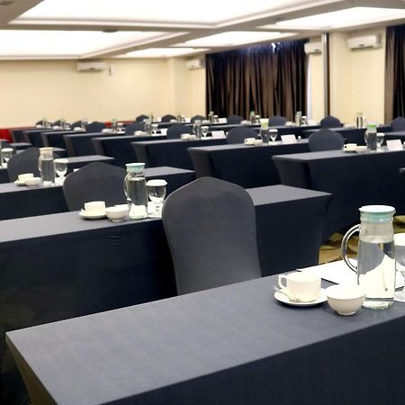 Aston Inn Gideon Batam Nagoya Exterior photo