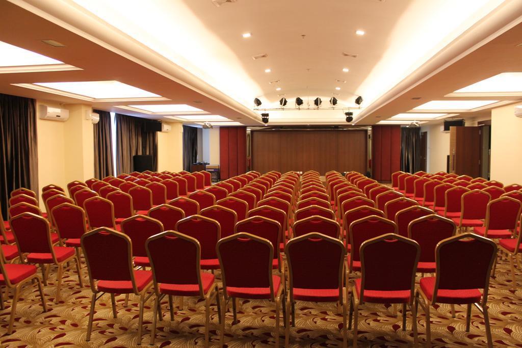 Aston Inn Gideon Batam Nagoya Exterior photo