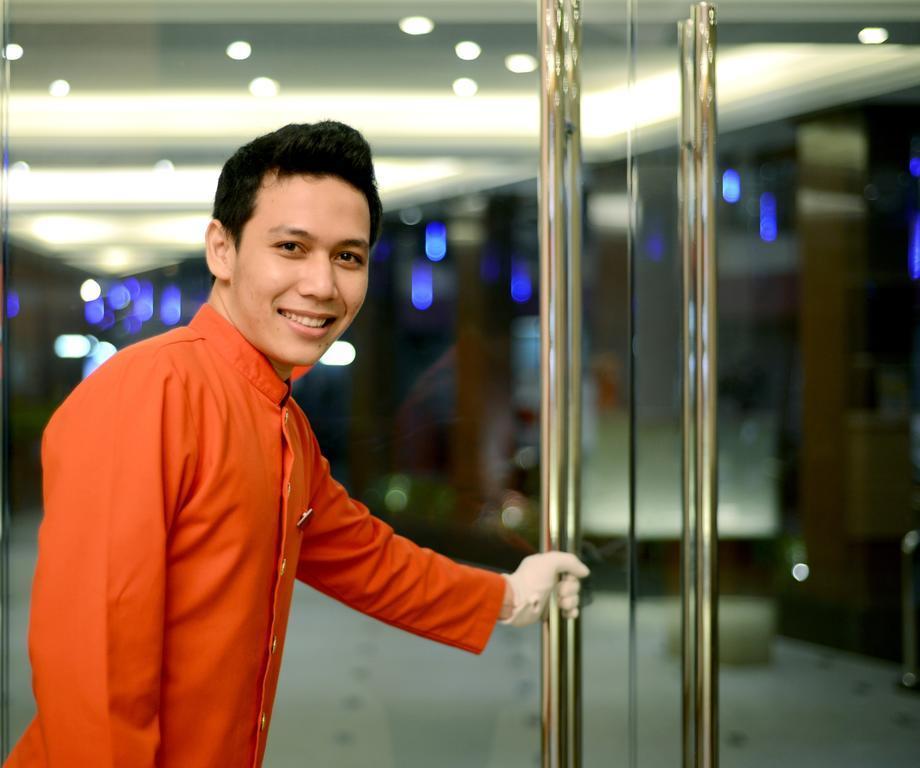 Aston Inn Gideon Batam Nagoya Exterior photo