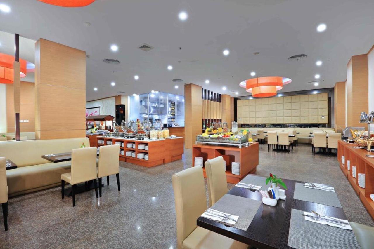 Aston Inn Gideon Batam Nagoya Exterior photo