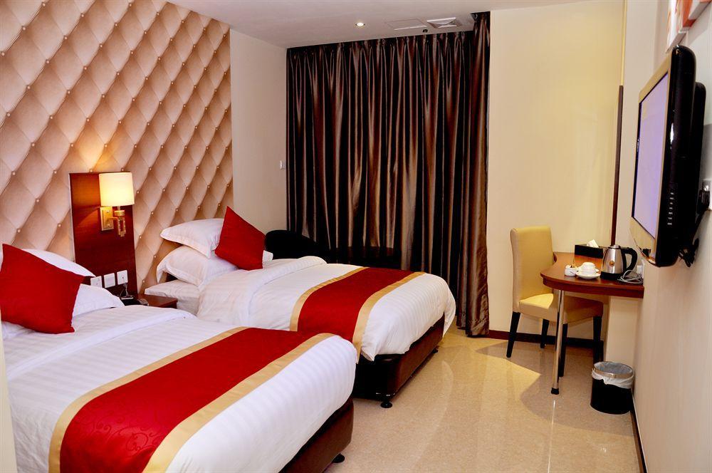 Aston Inn Gideon Batam Nagoya Exterior photo